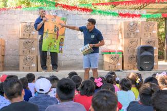 THE OPERATION CHRISTMAS CHILD OUTREACH EVENT AT IGLESIA CRISTIANA FILADELFIA BLESSED MANY CHILDREN IN FERNANDA’S NEIGHBORHOOD AS THEY HEARD THE GOSPEL OF JESUS CHRIST.